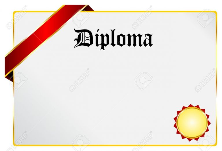 Diplomaátvételi periódus a 2017-ben végzett XII. osztályos diákok számára