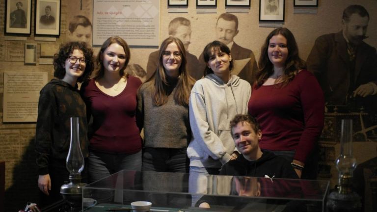 Adysok az Ady Endre Emlékmúzeumról, Adyval