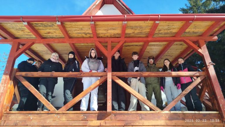 A 12.F aranyosi kiruccanása