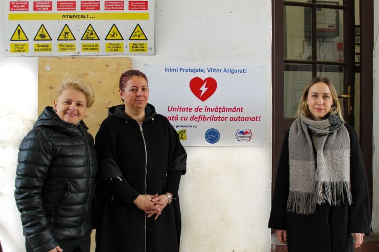 Defibrillátor érkezett az Adyba