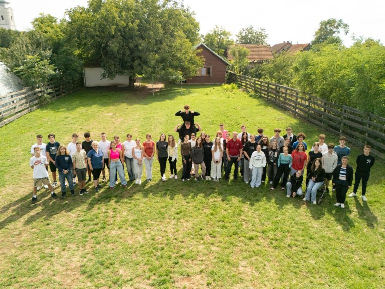 A 9.A és 9.E osztály csapatépítő kirándulása a Napraforgó alkotótáborban