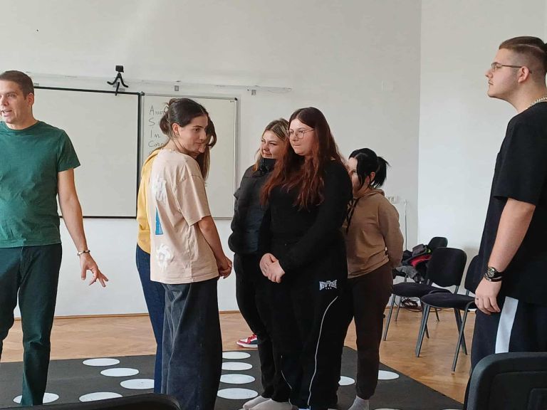 Látható és láthatatlan