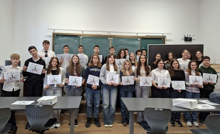 Diákjaink jeleskedtek a Földi János természettudományi versenyen