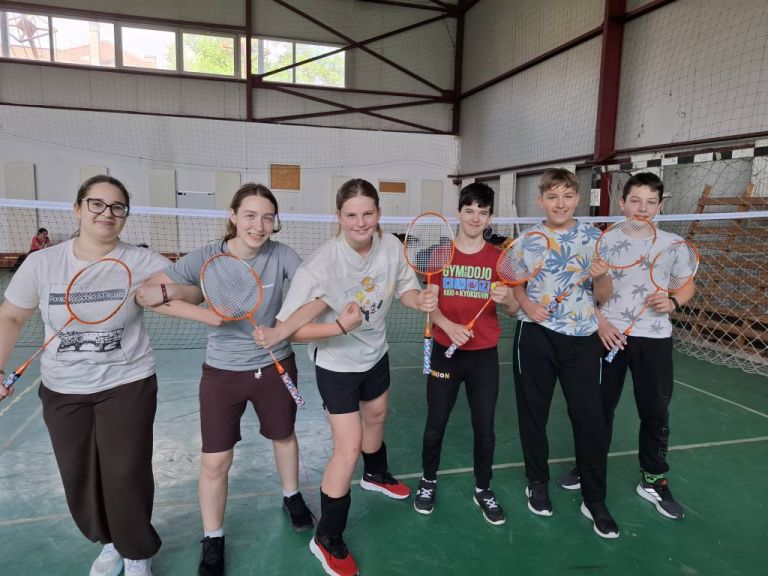 Tollaslabda-versenyen is remekeltek a diákok!